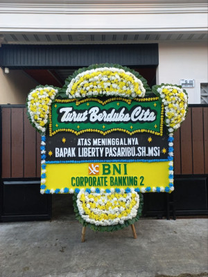 Papan Bunga Duka di Budi Mulya