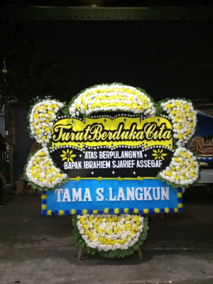 Papan Bunga Duka di Budi Mulya